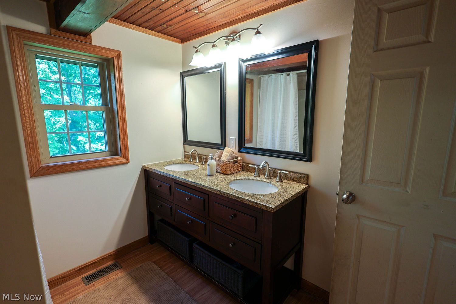 12445 Sperry Road Chesterland OH 44026
