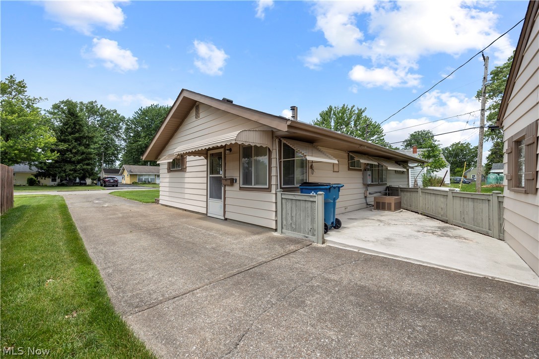 4129 Palm Avenue Lorain OH 44055