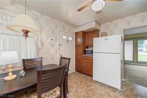 4129 Palm Avenue Lorain OH 44055
