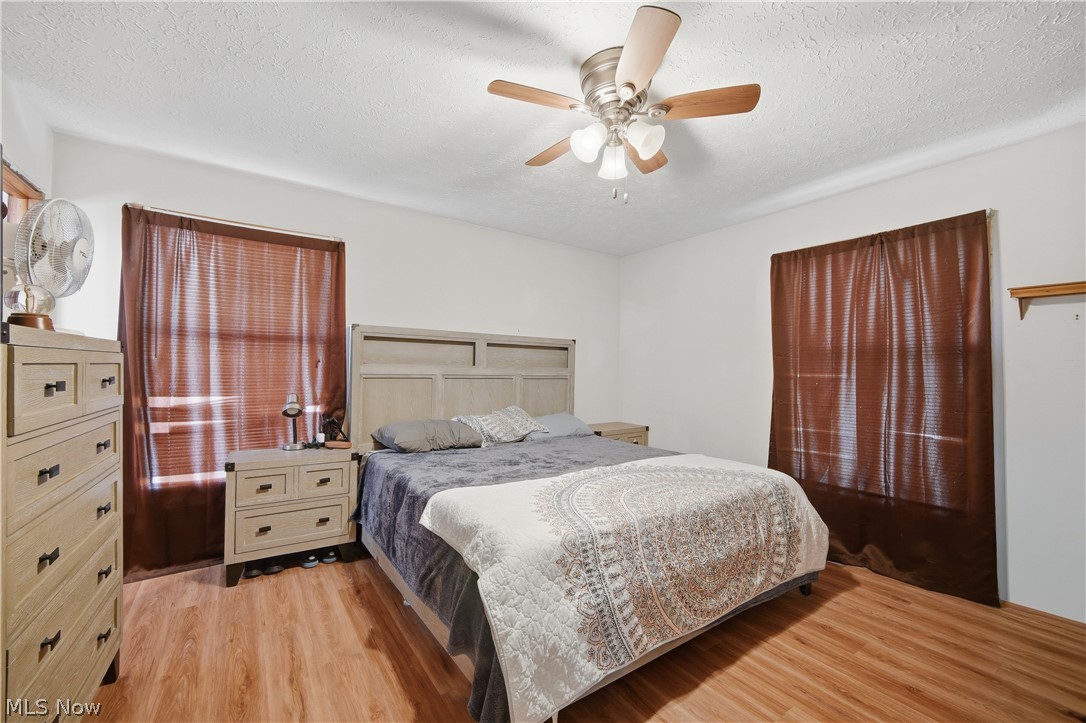 4647 Beverly Avenue NE Canton OH 44714