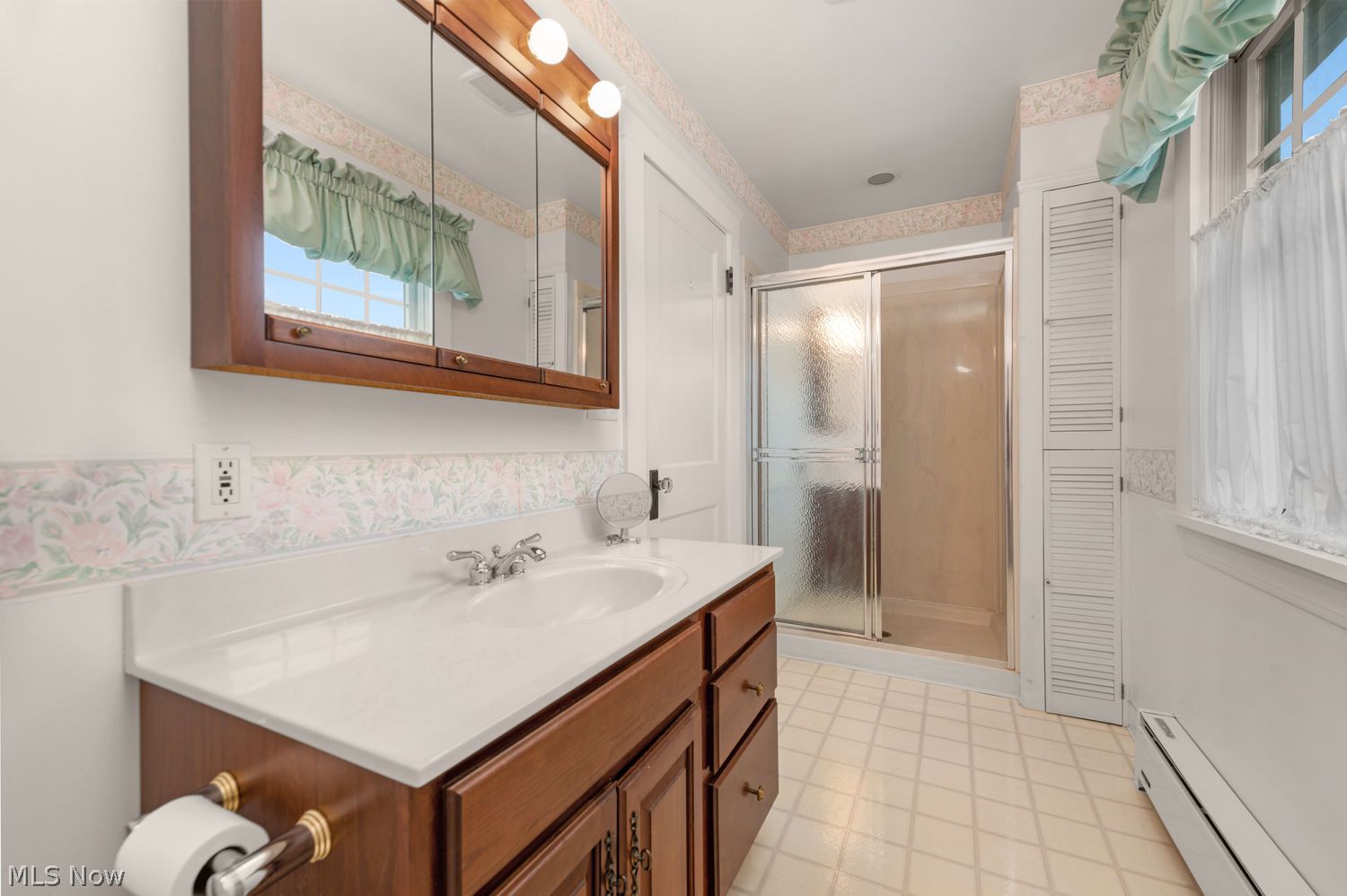 1436 Arthur Avenue Lakewood OH 44107