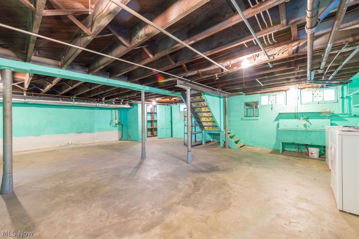 1436 Arthur Avenue Lakewood OH 44107