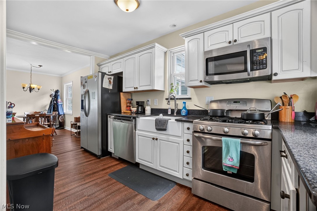 16 E Shore Boulevard Eastlake OH 44095