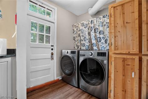 16 E Shore Boulevard Eastlake OH 44095