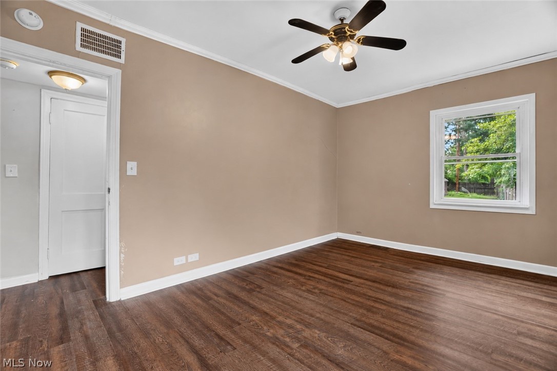 16 E Shore Boulevard Eastlake OH 44095