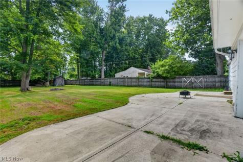 16 E Shore Boulevard Eastlake OH 44095