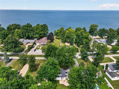 16 E Shore Boulevard Eastlake OH 44095