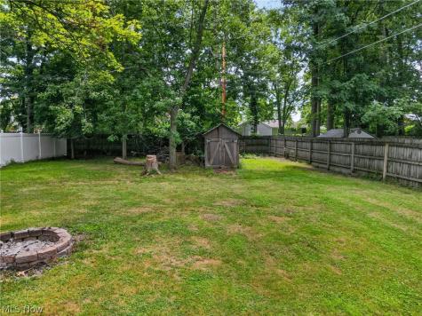 16 E Shore Boulevard Eastlake OH 44095