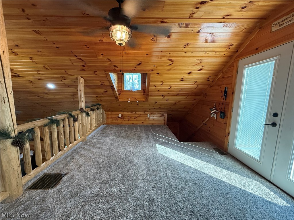 8902 N State Route 78 Caldwell OH 43724