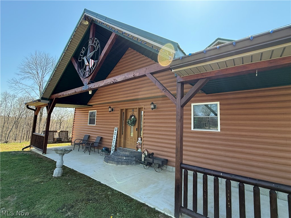8902 N State Route 78 Caldwell OH 43724