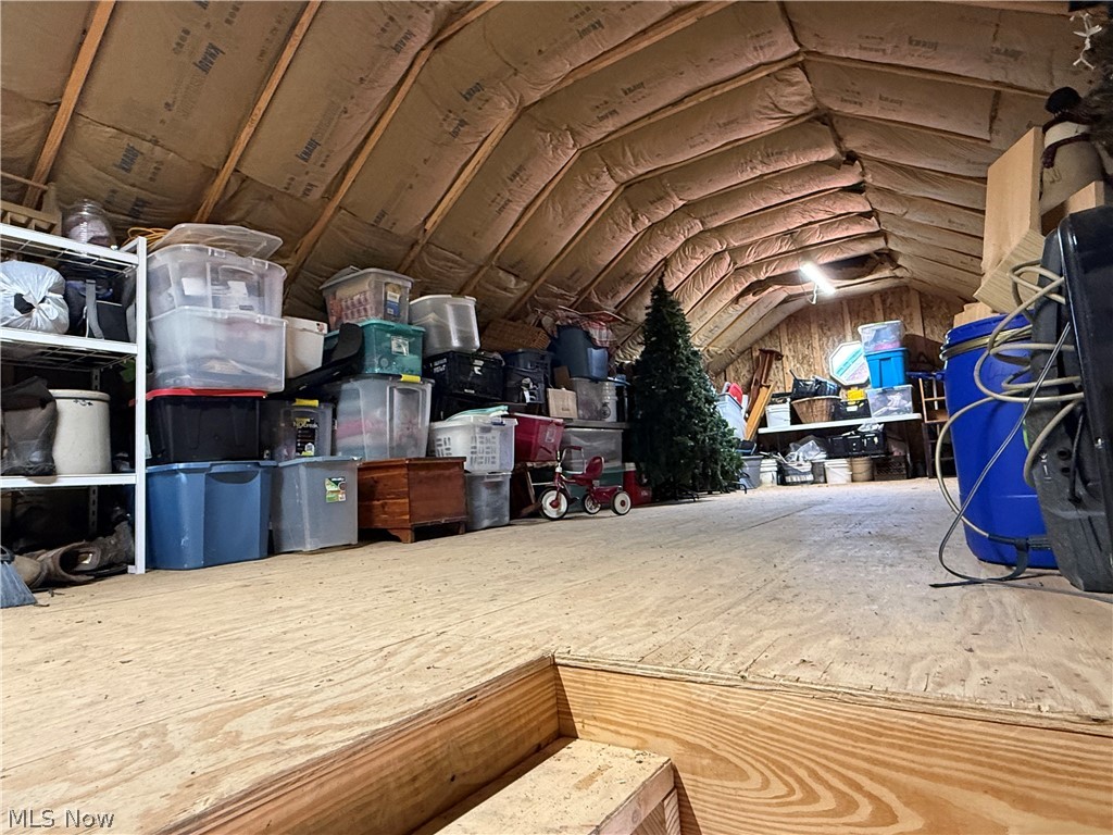 8902 N State Route 78 Caldwell OH 43724