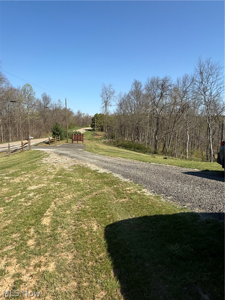 8902 N State Route 78 Caldwell OH 43724