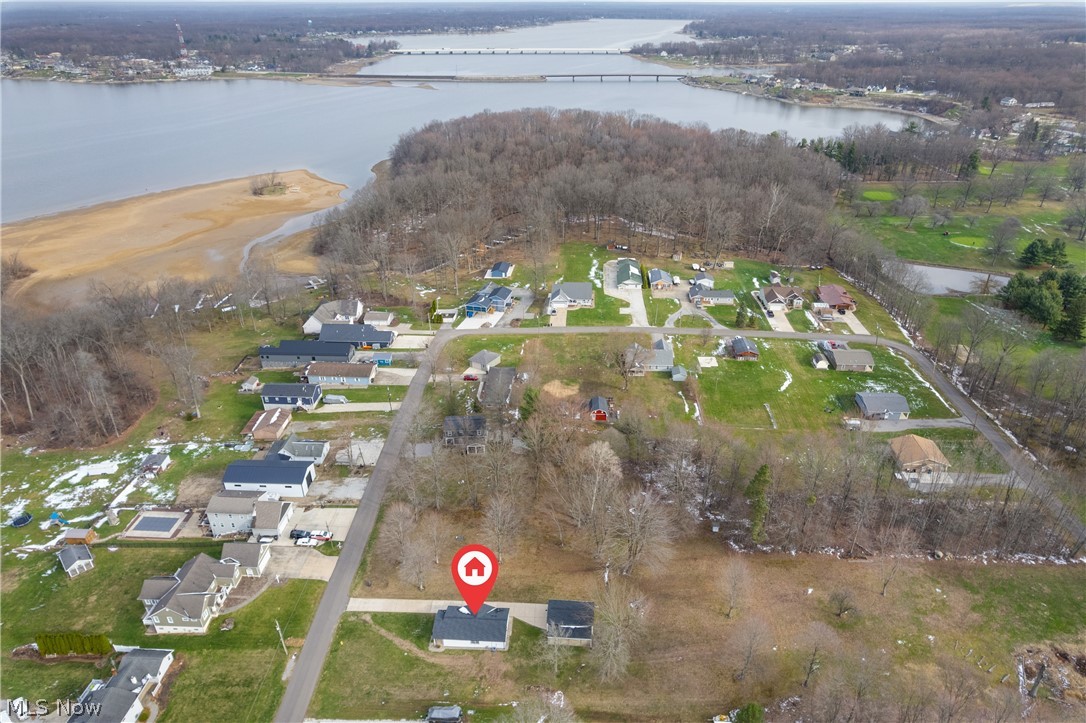2351 Heston Drive Lake Milton OH 44429