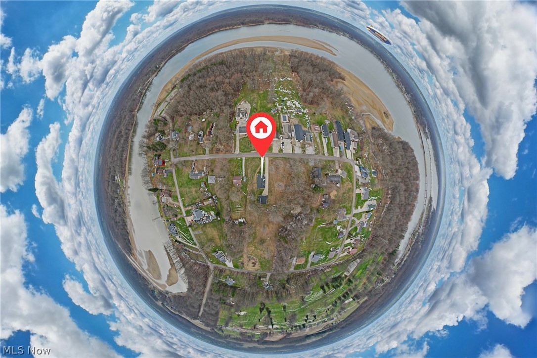 2351 Heston Drive Lake Milton OH 44429