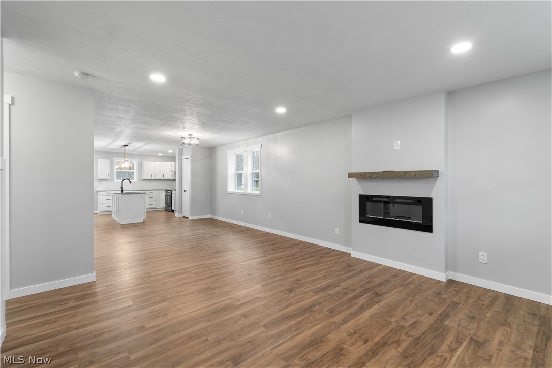 2351 Heston Drive Lake Milton OH 44429