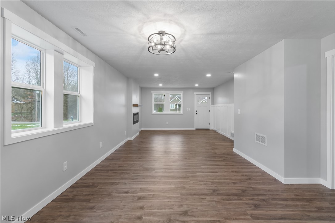 2351 Heston Drive Lake Milton OH 44429