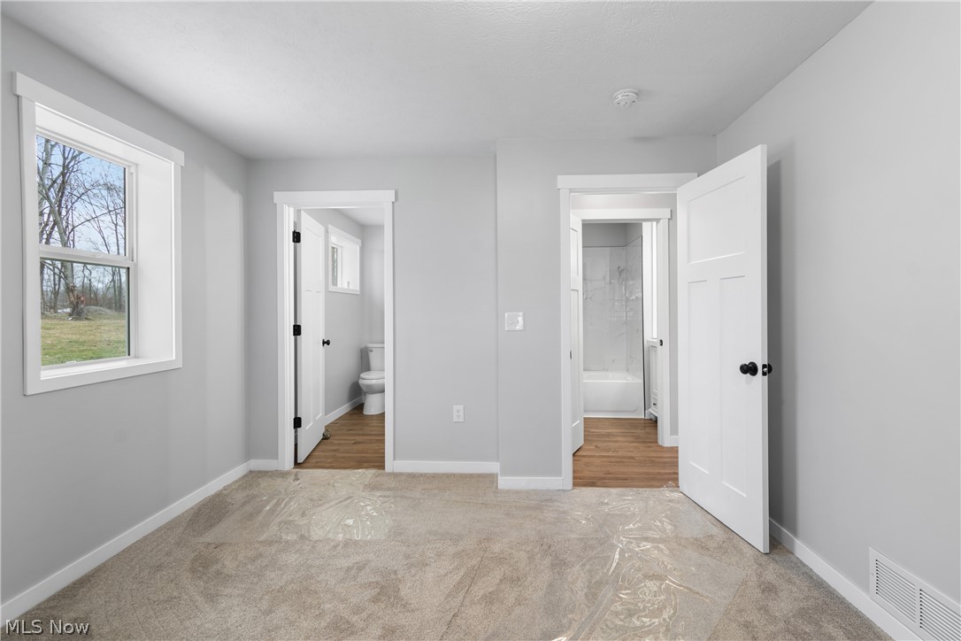 2351 Heston Drive Lake Milton OH 44429
