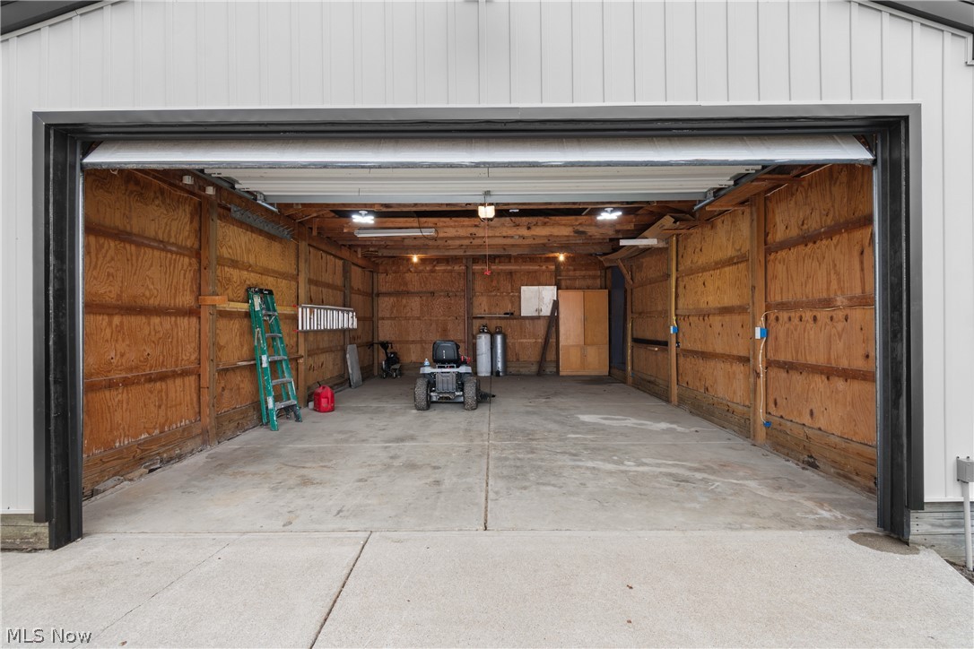 2351 Heston Drive Lake Milton OH 44429