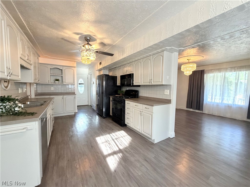 2051 Randall Street Lorain OH 44052