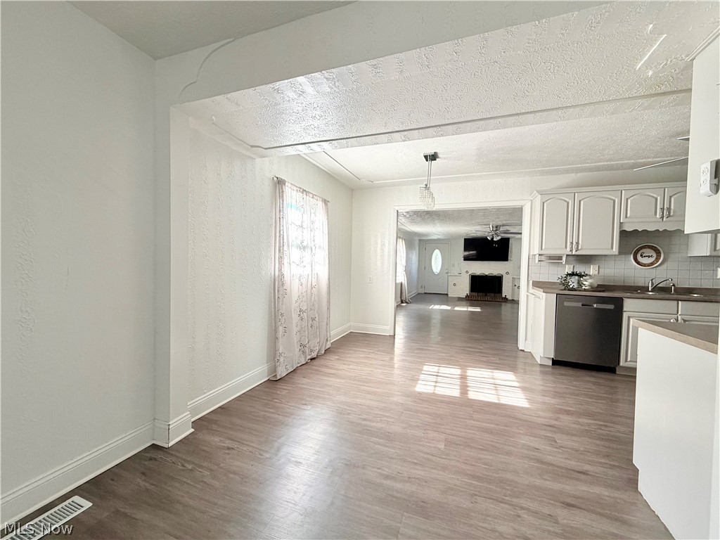 2051 Randall Street Lorain OH 44052