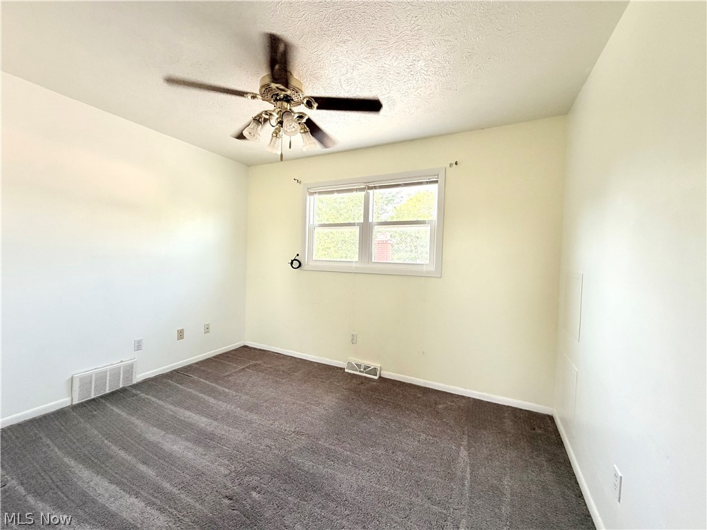 2051 Randall Street Lorain OH 44052
