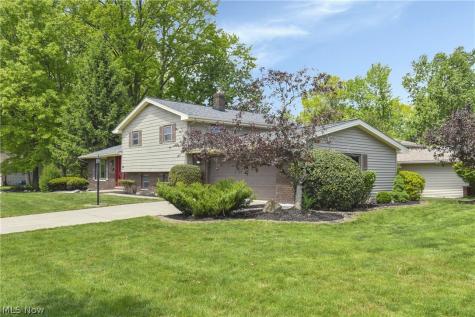24420 S Oxford Oval North Olmsted OH 44070