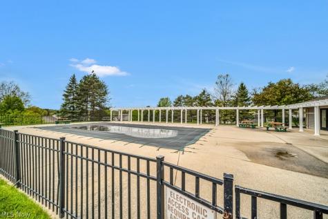 300 Eagleton Court Macedonia OH 44056