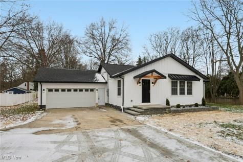 3943 Darrow Road Stow OH 44224