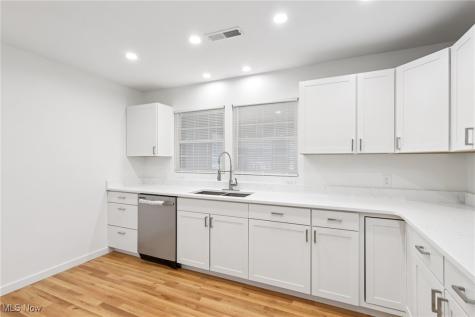 3943 Darrow Road Stow OH 44224