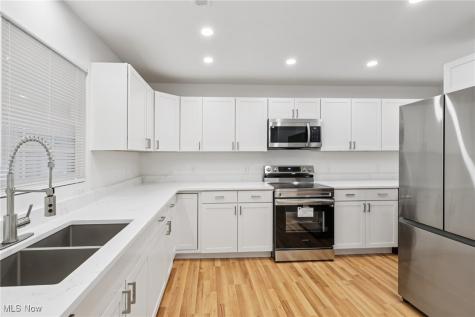3943 Darrow Road Stow OH 44224