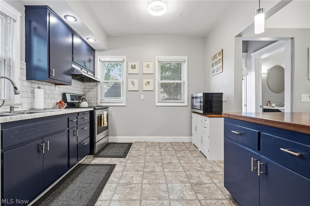 1452 Westwood Avenue Lakewood OH 44107