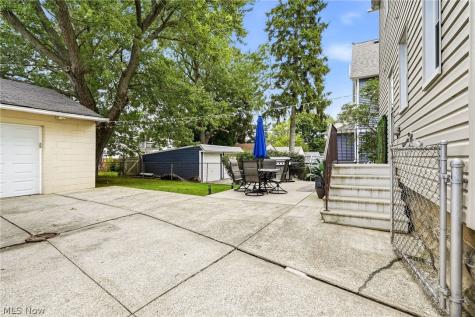 1452 Westwood Avenue Lakewood OH 44107