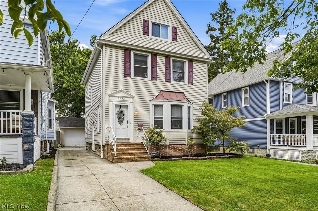 1452 Westwood Avenue Lakewood OH 44107