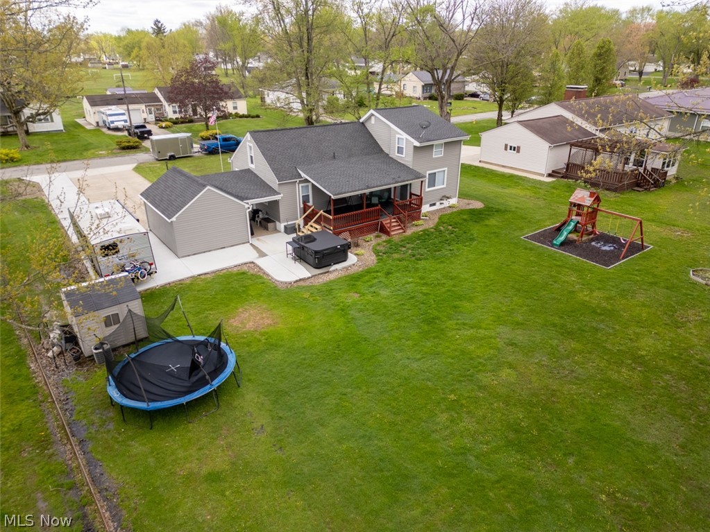 140 Edward Street NW Champion OH 44483