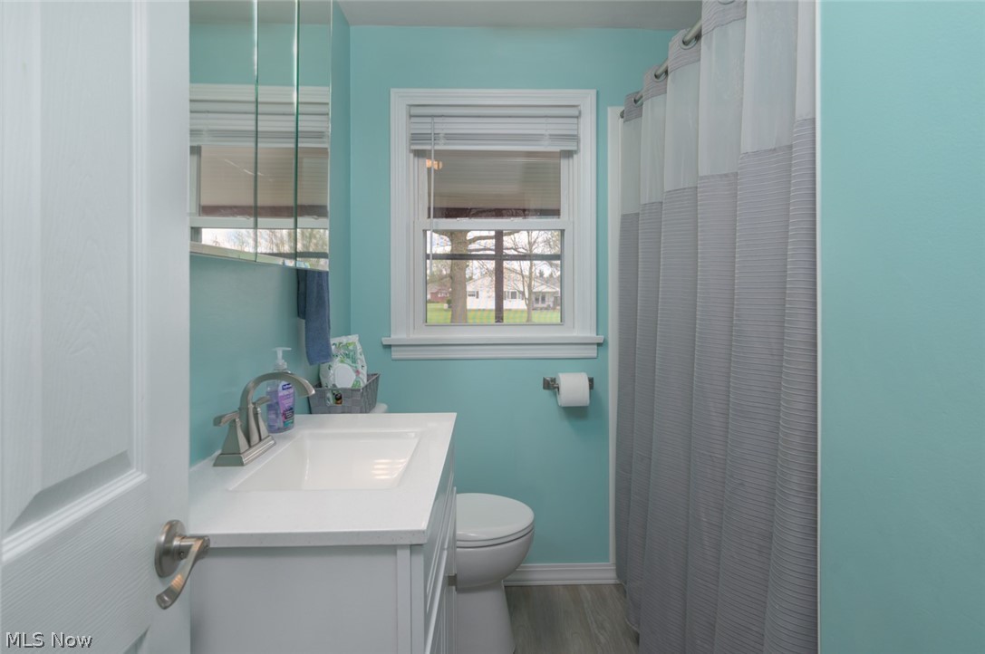 140 Edward Street NW Champion OH 44483