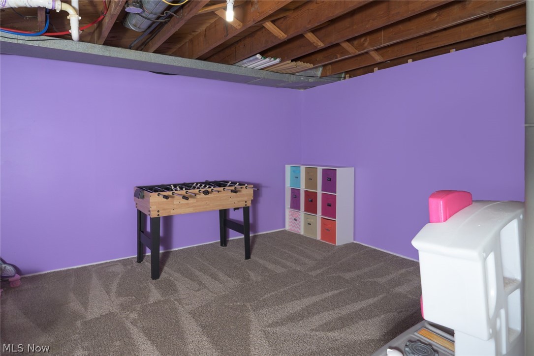 140 Edward Street NW Champion OH 44483