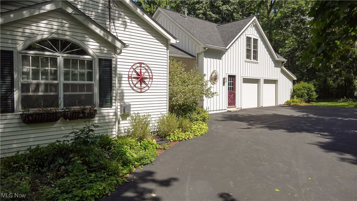 109 S Chillicothe Road Aurora OH 44202