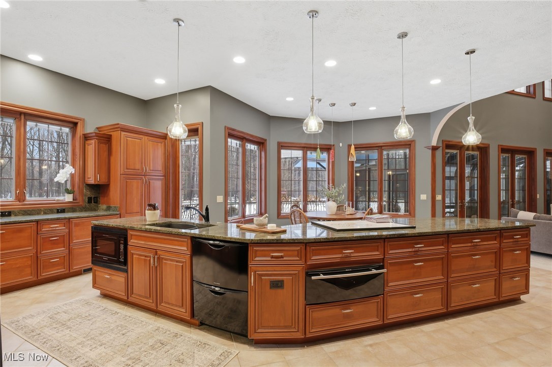 425 Woodside Avenue Jefferson OH 44047