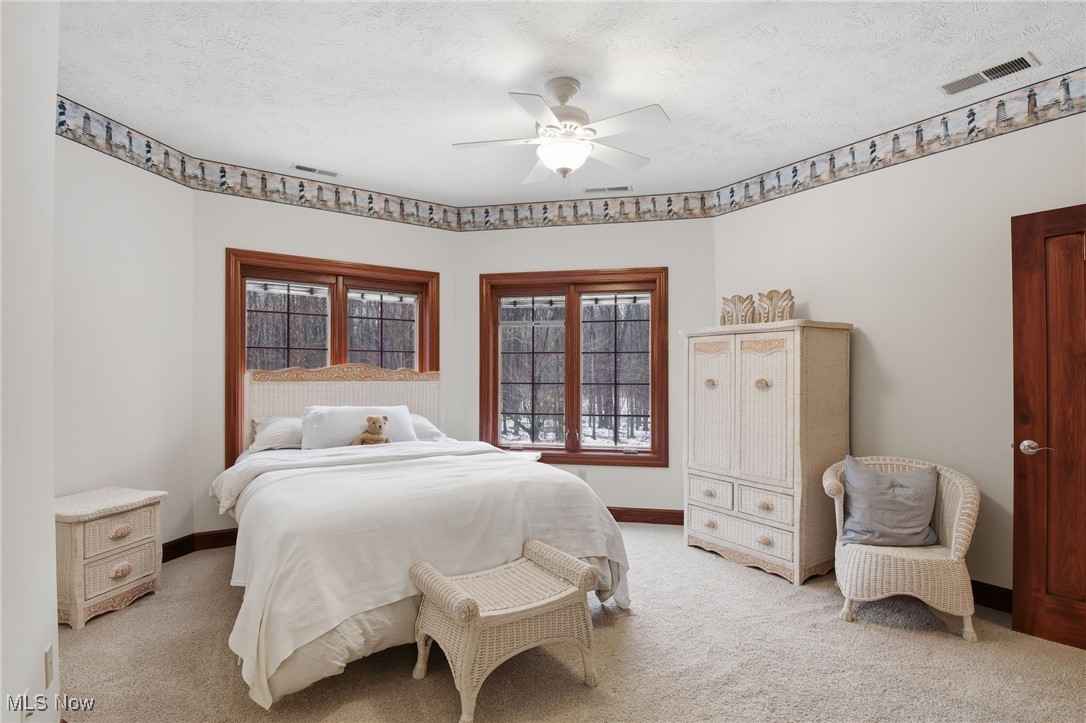 425 Woodside Avenue Jefferson OH 44047