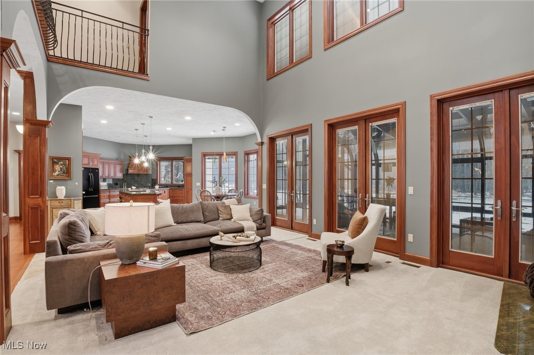 425 Woodside Avenue Jefferson OH 44047