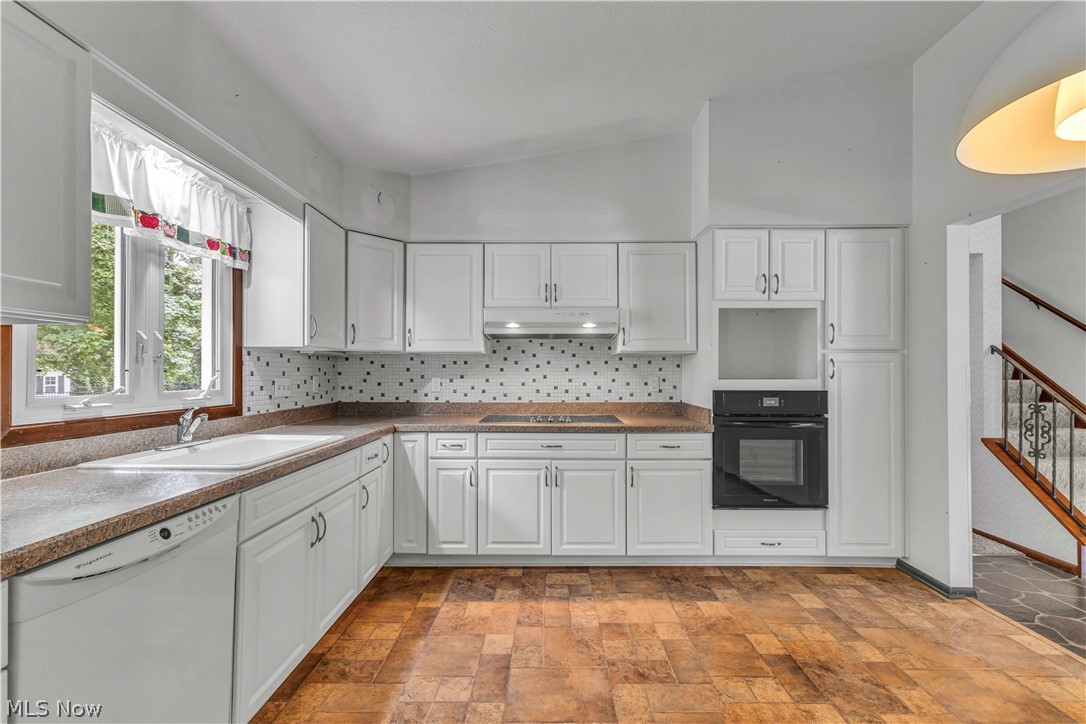 32561 Carriage Lane Avon Lake OH 44012
