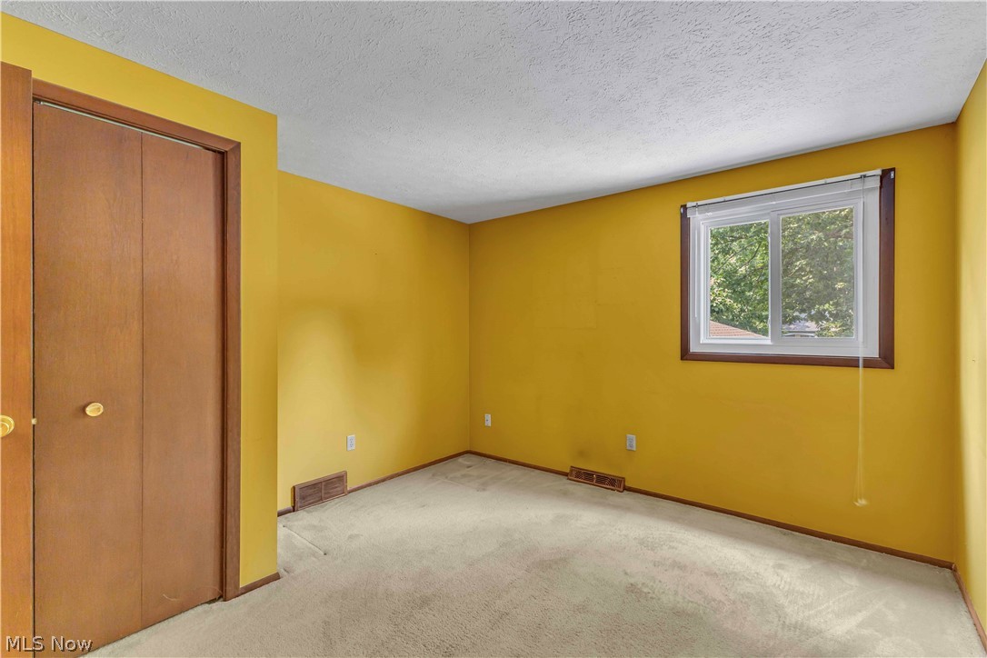 32561 Carriage Lane Avon Lake OH 44012