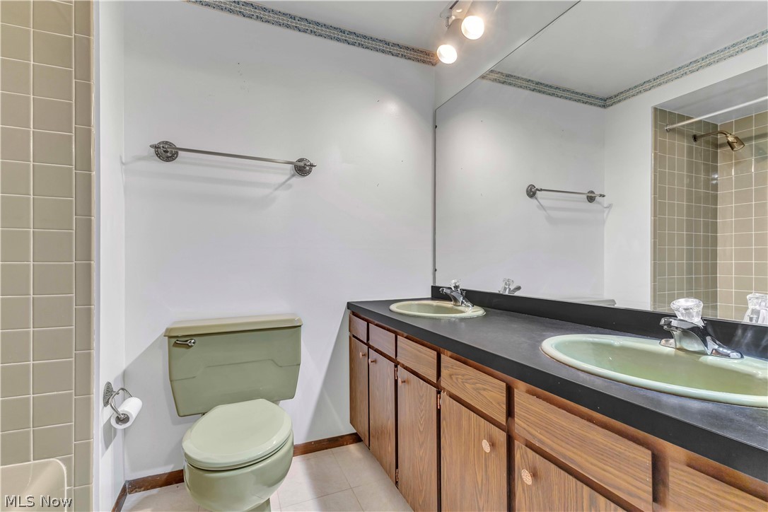 32561 Carriage Lane Avon Lake OH 44012