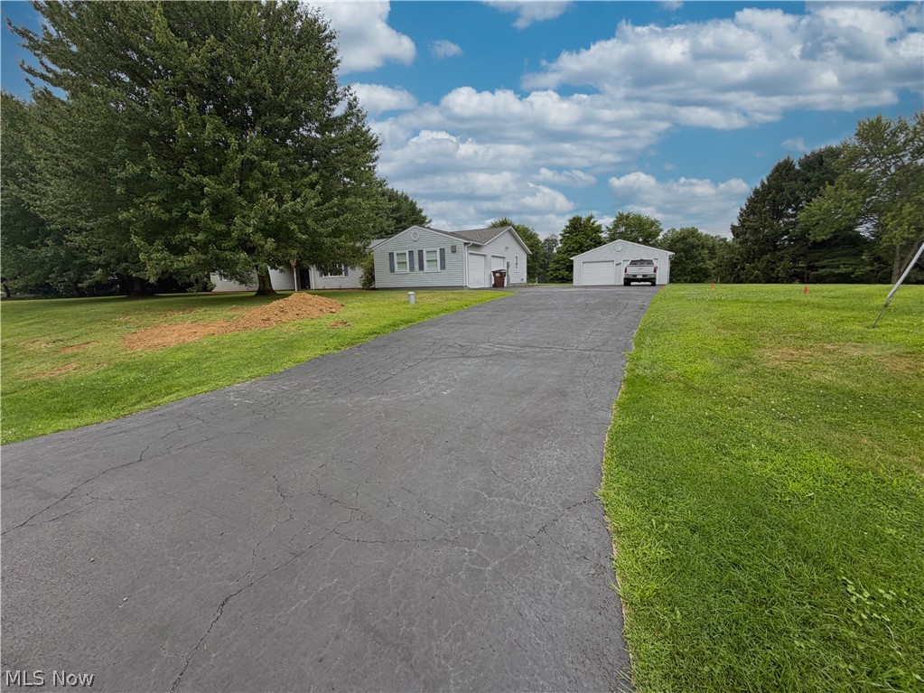 46567 Winston Drive East Liverpool OH 43920