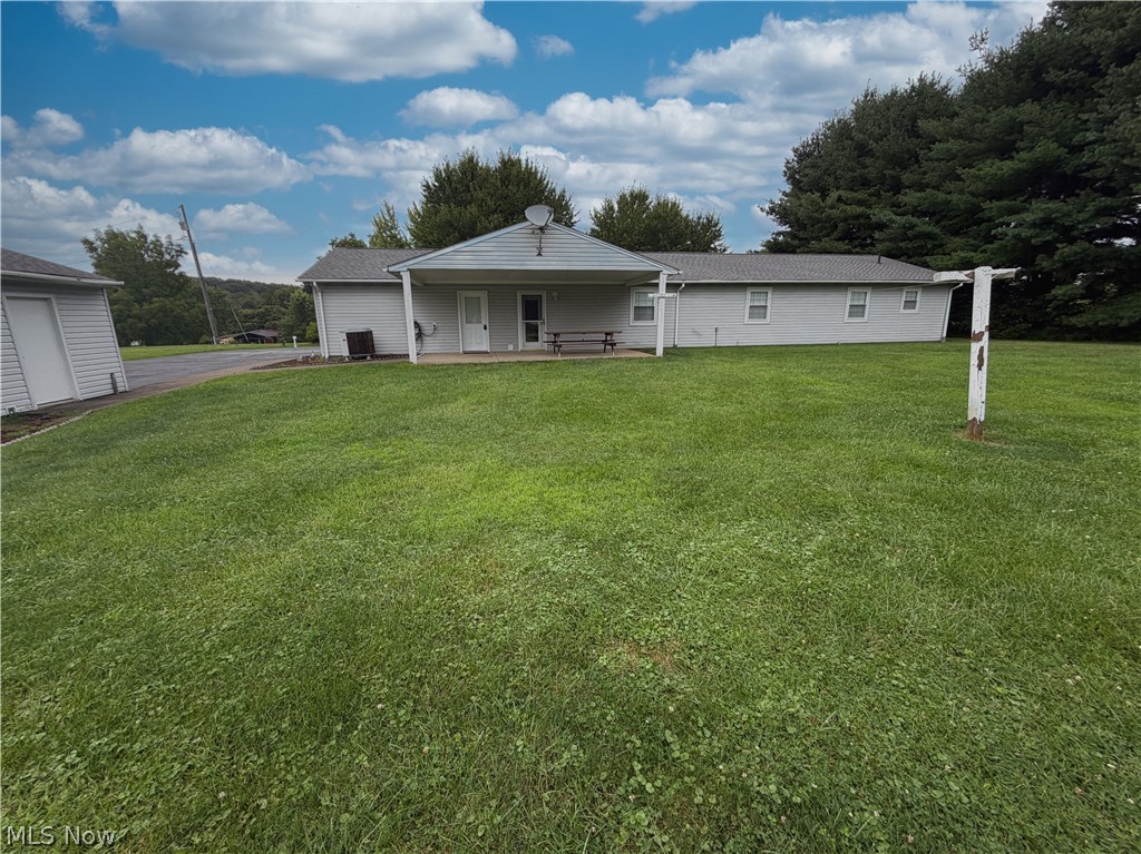 46567 Winston Drive East Liverpool OH 43920