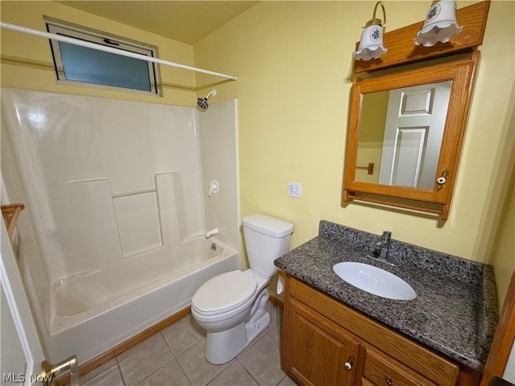 46567 Winston Drive East Liverpool OH 43920