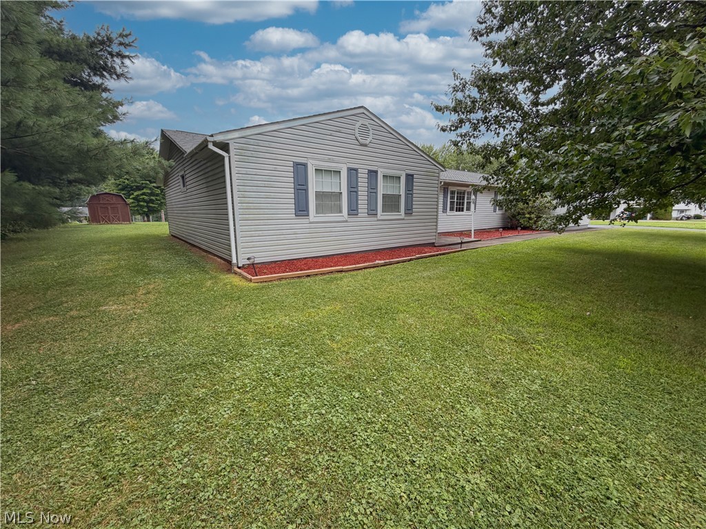 46567 Winston Drive East Liverpool OH 43920