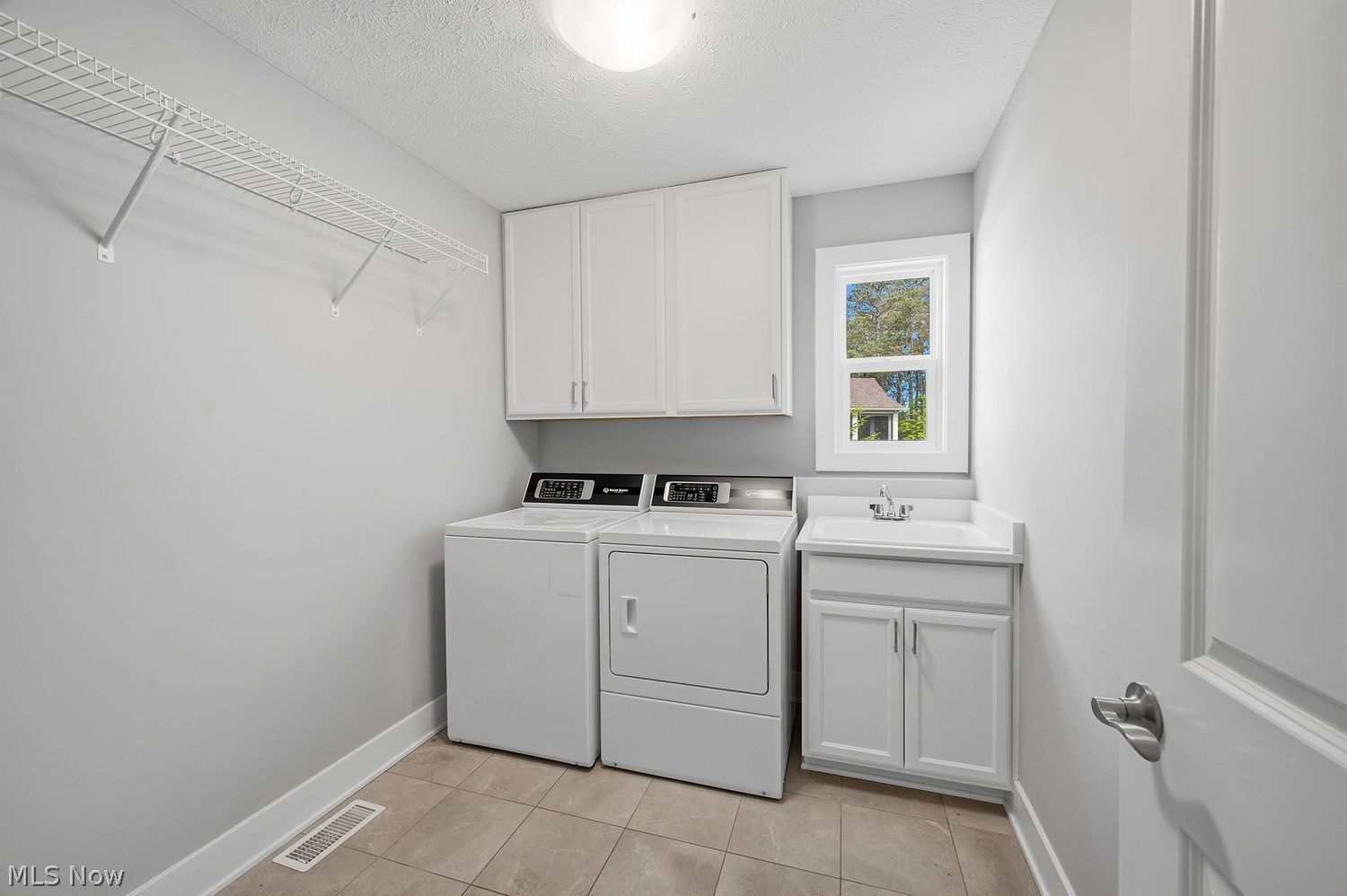 3685 Braemar Drive Broadview Heights OH 44147