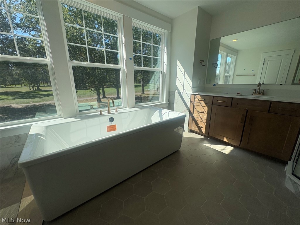 32625 Royal Troon Drive Avon Lake OH 44012
