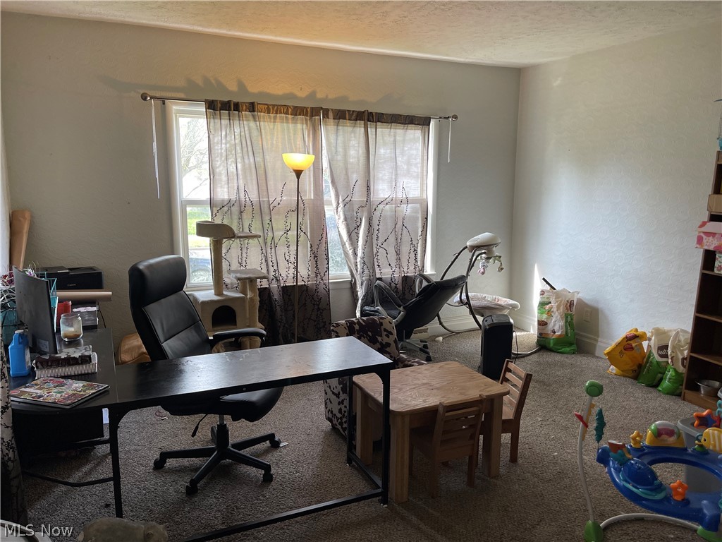 146 W 8th Street Dover OH 44622